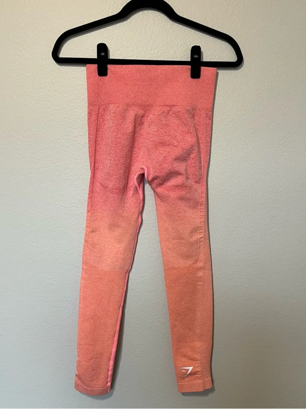 Gymshark Coral Pink Ombre Seamless Leggings - Picture 5 of 8